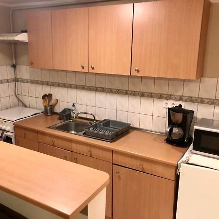 Tulipan Apartman Eger Buitenkant foto